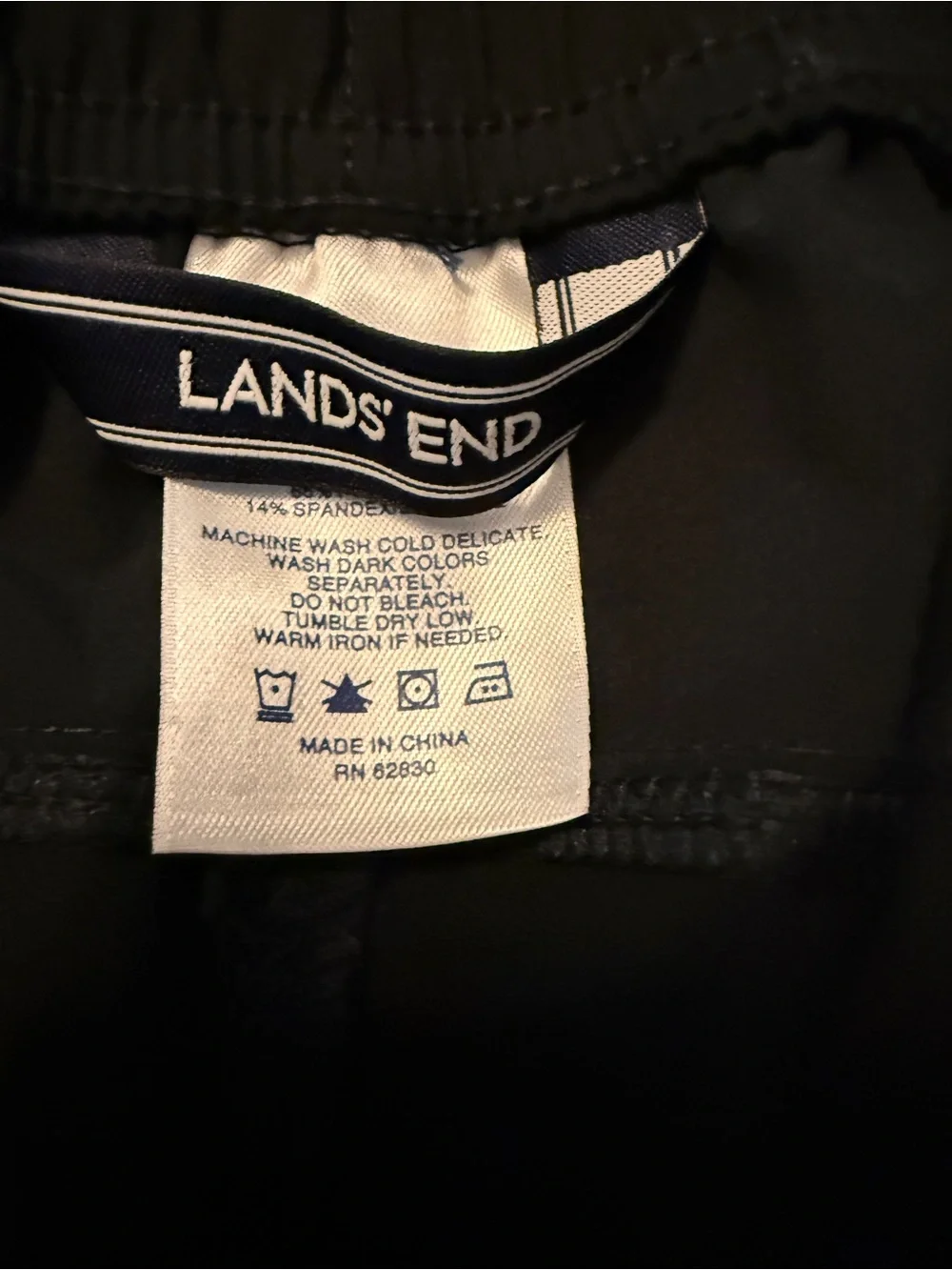Women’s lands end 9 “ board Black Swim Shorts - Classic Drawstring size 12
